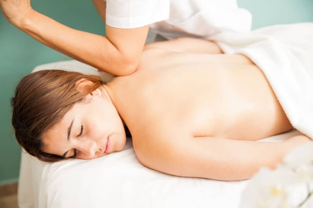 courses to become massage therapist